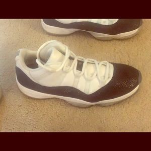 Worn and minor damaged  size 11  Retro 11 Jordans